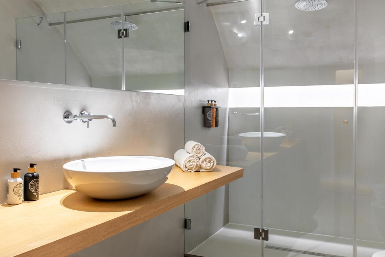 Luxury Lake View Apartments ซาโล ภายนอก รูปภาพ